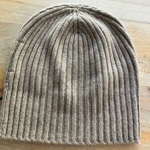 JENNI KAYNE CASHMERE BEANIE /NEW